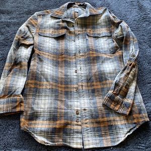 Carhartt button up